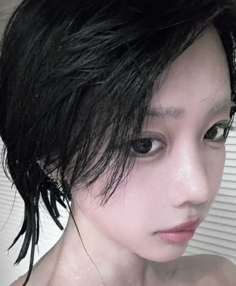 Instagram:あのちゃん(@a_n_o2mass)より