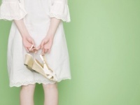 ラフすぎるっしょ！　男性が会社で引いた「女性の露出ファッション」4選