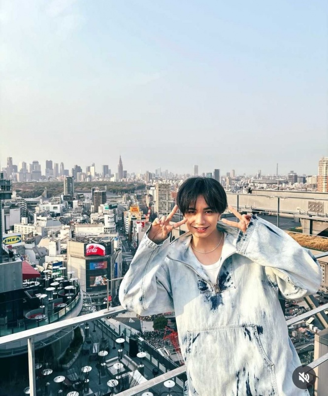 Instagram:中島健人(@kento.nakajima_313)より