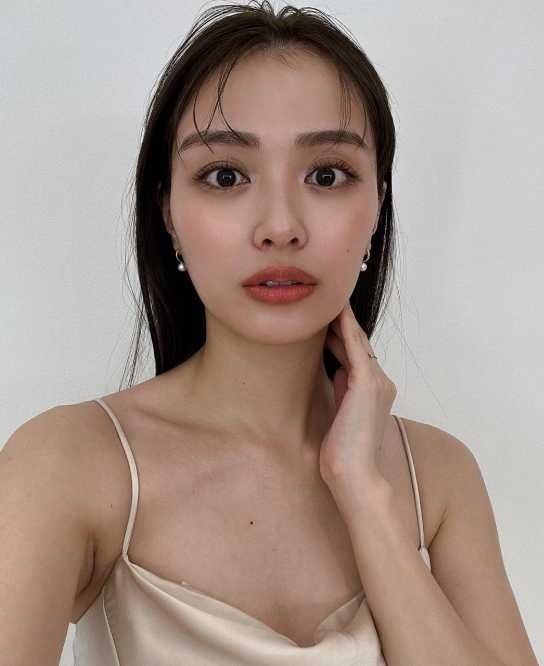 Instagram:内田理央(@rio_uchida)より