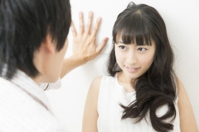 きゃっ、こんなところで!?　ドキドキした不意打ちのキス4選