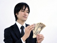 知っておきたいお金の豆知識！ 長期金利って何？ 上がるとどうなる？