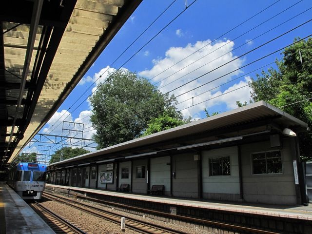 近いとマンネリに?! 恋人に「同じ駅」の範囲に住んでほしい人は約3割「デートの楽しみが減る」「飽きる」