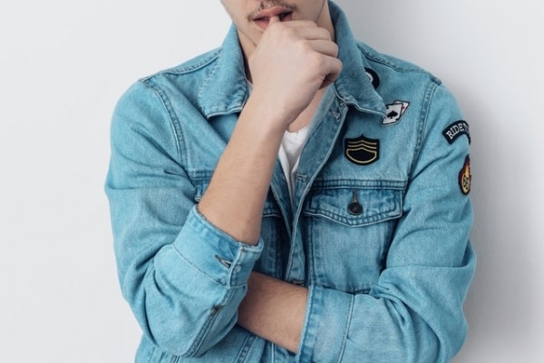 「嫉妬深い男性」が浮気性な理由