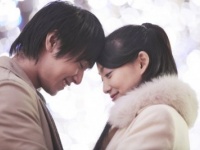 クリスマス前必見!!　友だちから「恋人に昇格」する方法・6つ