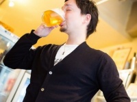今夜限りでサヨウナラ！　合コンで浮いてる男性の特徴4つ！「自慢話ばかり」「話の振り待ち」