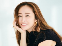 まだ夢の途中――美容家・神崎恵が仕事も育児もパワフルに続けられるワケ