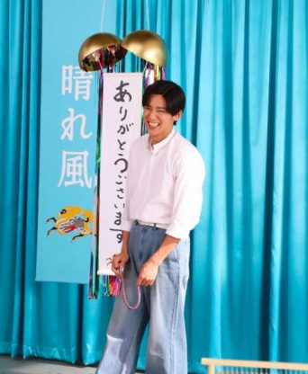 Instagram:目黒蓮(@sn_meguro.ren_official)より