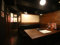 【週末のおでかけ】素敵な男子と出会えるかも！　「相席」システムが話題の店4選