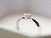 婚約指輪はこのブランドがいい!!　女性がもらいたいと思う婚約指輪のブランド4