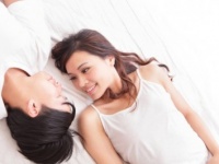 彼氏候補は身近にいた!?　友だちから恋人ってありなのか、女の本音を徹底調査！