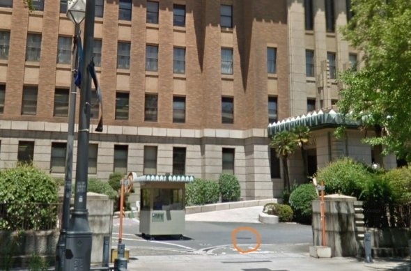 ストリートビューで確認するとオレンジで囲った位置 (C)Google