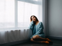 月経前症候群（PMS）を感じる女性は6割超え！  どんなことで悩んでいる？