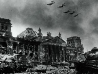 ロシア（旧ソ連）の写真家が撮影した第二次大戦1418日の記録（閲覧注意）