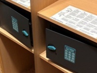 「このビジホの備品、珍し〜」→チェックアウト日に衝撃の事実判明　勘違い必至の光景に14万人困惑