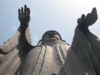 東京から見える...だと？　牛久大仏の大きさに10万人驚がく「少しだけかと思ったら」「関東平野なめてた」