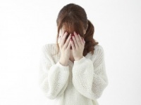 見ないでぇ～！　彼氏に見られて恥ずかしかったこと・6選