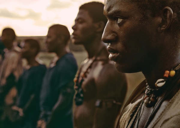 約40年の時を経て伝説のドラマが甦る！　歴史大河ドラマ、新生『ROOTS／ルーツ』が日本初放送