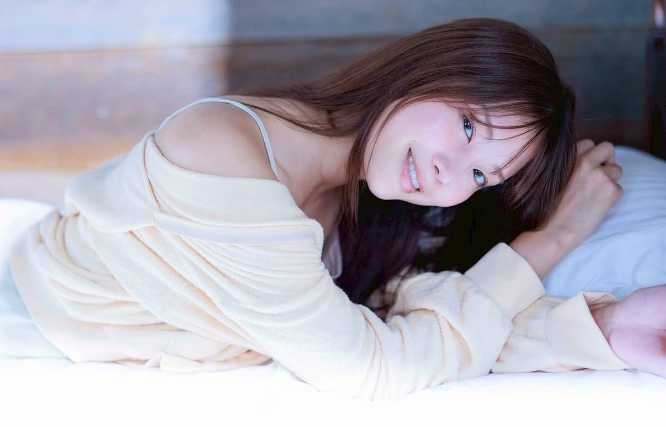 Instagram:稲村亜美（＠inamura_ami）より