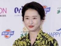 島袋寛子