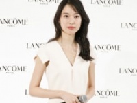 戸田恵梨香