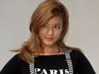 ローラ