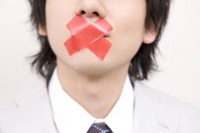 【衝撃】バレたら即離婚!?　妻には絶対に言えない「夫の秘密」5つ