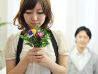 （画像：ASHINARI）恋愛に臆病な20代女性が68.7%。好きな人を振り向かせるアプリ「恋を叶える7つの魔法」