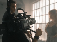 【心理テスト】主演女優であるあなたは、監督に何て叱られた？　「あなたの恋の弱点」