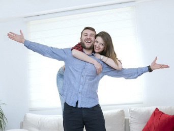 世界一幸せなのは、オレ～！男性が「彼女自慢」している意外な方法