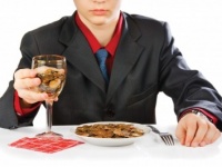 ああ、いやらしい！　男性から受けたうんざりする「金持ち自慢」11