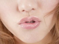 ムリムリムリっ!!　好きでも「キスしたくない」女性の唇・6つ
