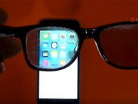 トルコのケータイ修理屋が発明した「専用メガネを装着しないと見えない液晶ディスプレイ」がスゴい