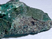 離島でプラスチックの岩が発見される。海のプラスチックごみ汚染は新たな地質時代の象徴に
