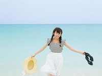 『秋元真夏ファースト写真集(仮)』（徳間書店）