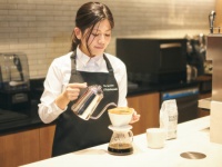 日本にたった5人しかいない、スターバックスの「コーヒースペシャリスト」とは？　本人に直撃取材してみた