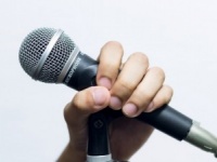 ドキドキしちゃう……！　女性が「いい声してるな〜」と思う男性芸能人5選