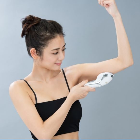 家で10分、お手軽ケアで美ボディへ！　 TBCから“キャビテーション機能搭載美容器”が登場