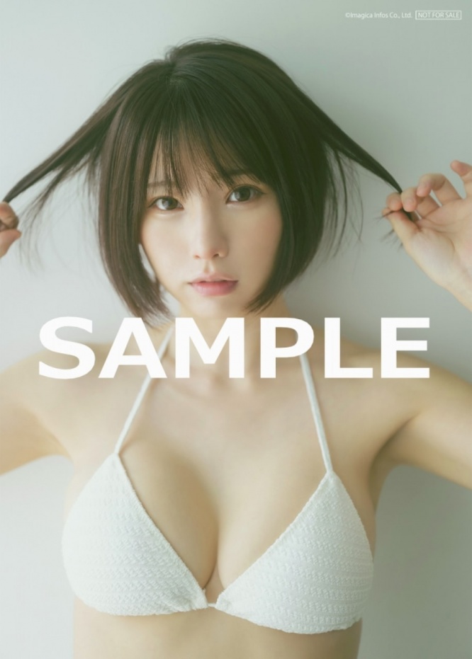 セブンネットショッピング限定特典：えなこ 2L判生写真『STRiKE！10回表』⒞イマジカインフォス