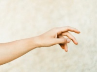 男性が好きな人に意地悪する「本当の理由」
