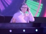 あのビル・ゲイツがＤＪに！　お金持ちなのに大ハシャギ