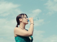 危険！危険！夏フェス入場者に配られるブレスレットには細菌がうじゃうじゃ