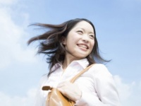 リフレッシュ休暇1年!?　女子が「うちの会社ホワイトかも」と感じたエピ5選
