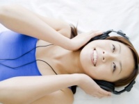 恋と音楽は切り離せない!?　　女子が「無性に音楽を聴きたくなるとき」10