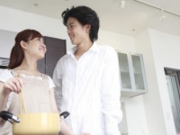 優良物件なのに……！　「付き合いたいと思った男性がバツイチ」だったらどうする!?