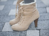 かわいいのはどっち!?　「ロングブーツ」VS「ショートブーツ」