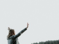 「褒められ待ち」する人の特徴4つ
