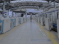 「つわり中、電車のドアが開いた途端に嘔吐した私。人々の視線を感じつつも動けずにいると...」（東京都・30代女性）