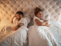 「付き合ってるのに片思いみたい……」と不安なときの対処法