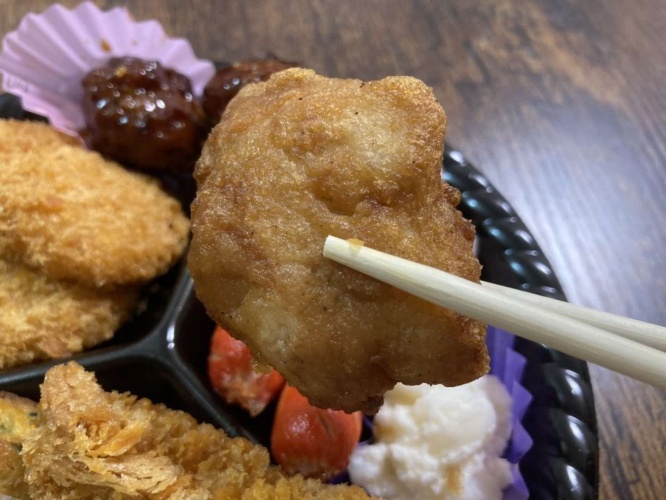 ＜連載＞スーパー玉出「激安メシ」の世界【クリスマスオードブル】